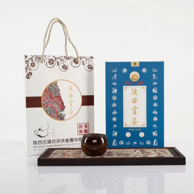 Traitement du thé noir de première qualité fait à la main Type et contenu 1000 g de thé Jingyang Fu à forte arôme