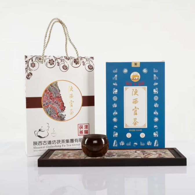 Traitement du thé noir de première qualité fait à la main Type et contenu 1000 g de thé Jingyang Fu à forte arôme